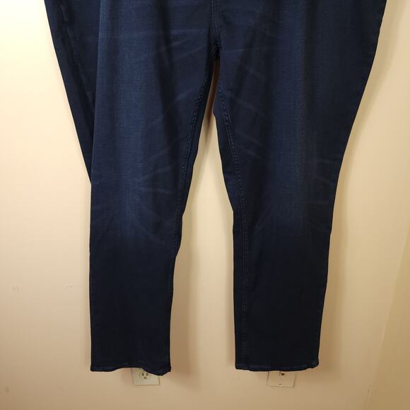 Old Navy Relaxed Slim Taper Built-In Flex Jeans For Men Size 48x34 - Picture 2 of 11